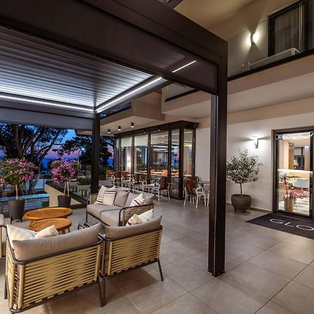 Glow Boutique Hotel & Suites Sarande Exterior photo