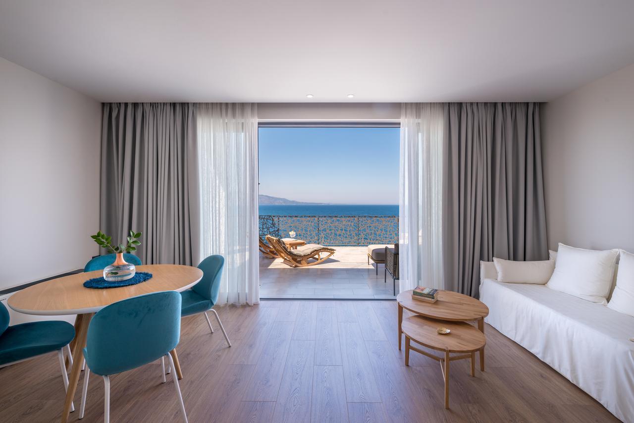 Glow Boutique Hotel & Suites Sarande Exterior photo