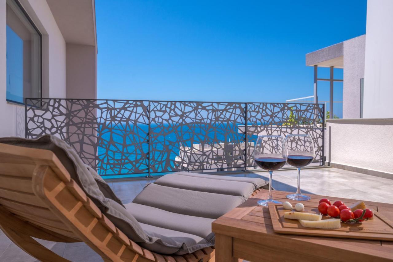 Glow Boutique Hotel & Suites Sarande Exterior photo