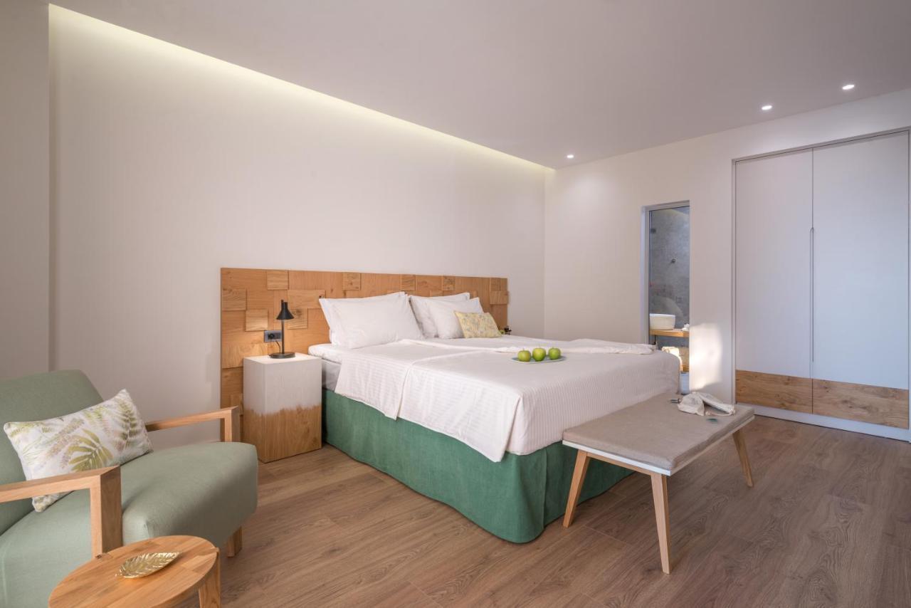 Glow Boutique Hotel & Suites Sarande Exterior photo